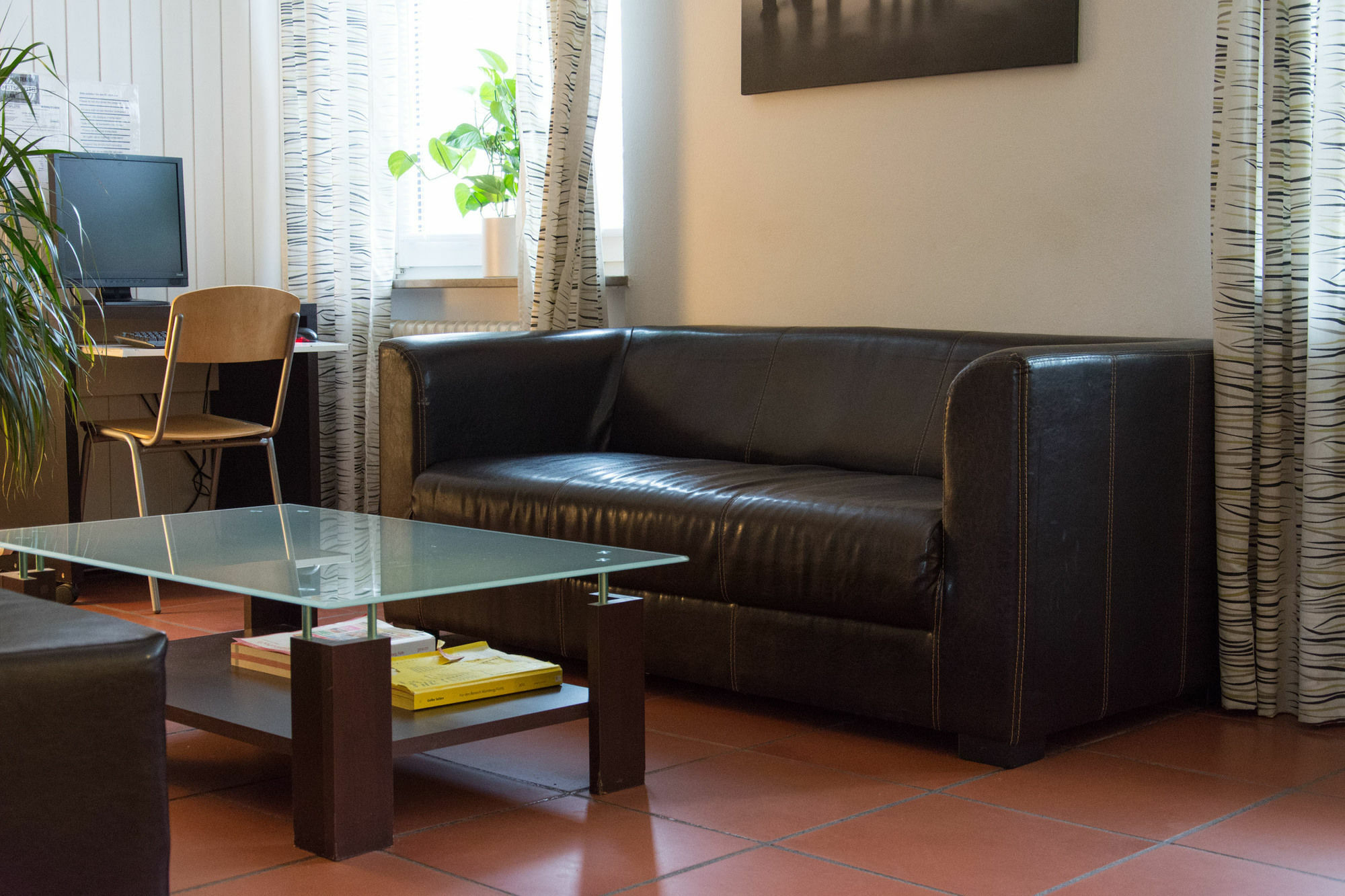 1, 2, Sleep Hostel Nuernberg Messe Екстериор снимка