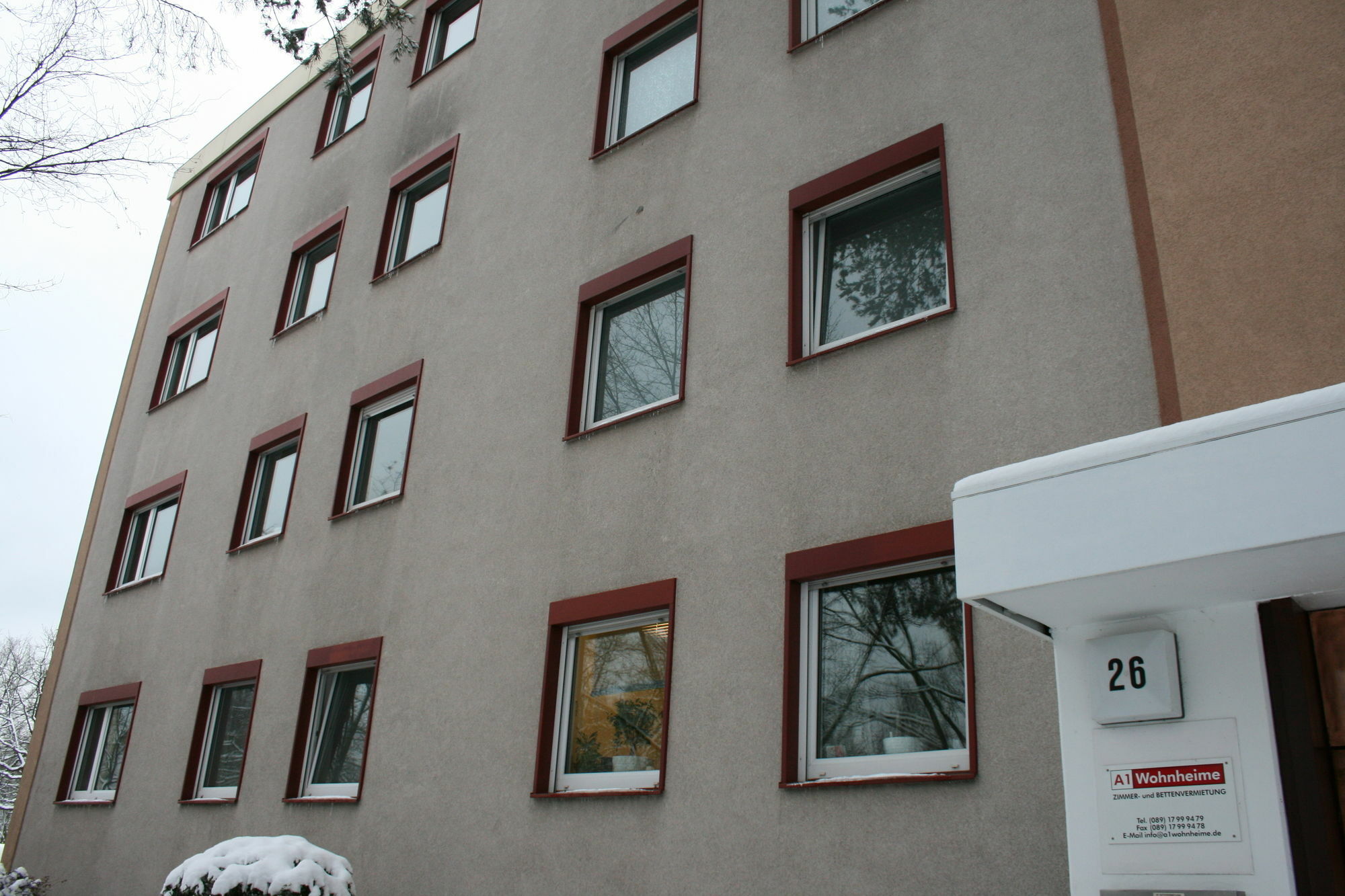1, 2, Sleep Hostel Nuernberg Messe Екстериор снимка