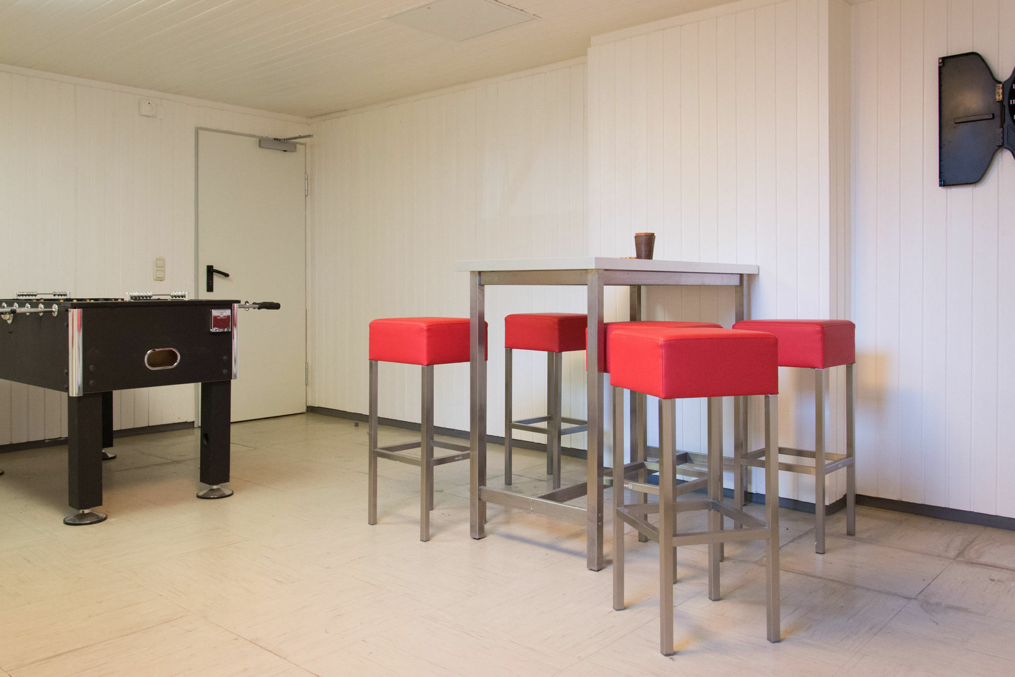 1, 2, Sleep Hostel Nuernberg Messe Екстериор снимка